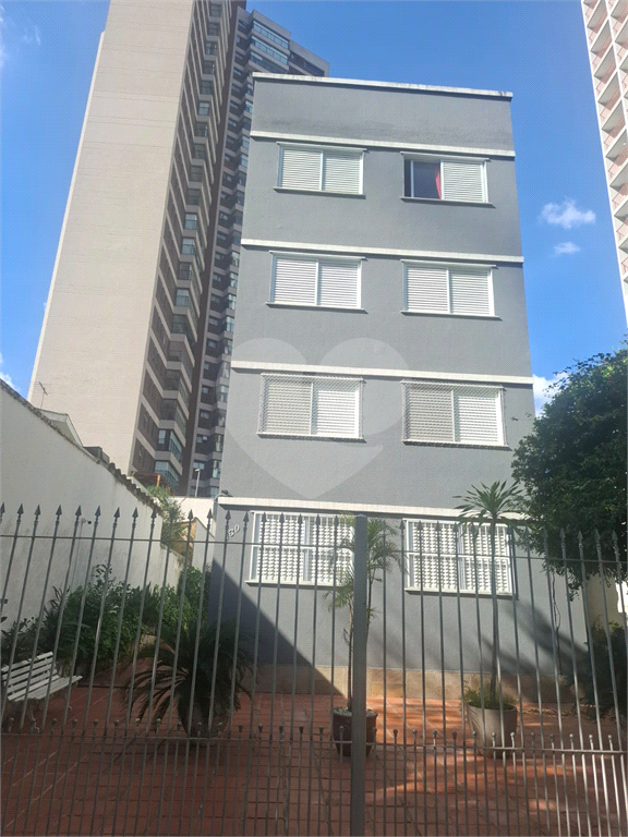 Excelente  Apartamento à 300 metros  do Metrô Brooklin 