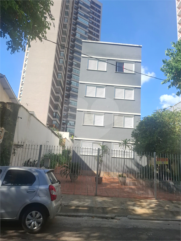 Excelente  Apartamento à 300 metros  do Metrô Brooklin 