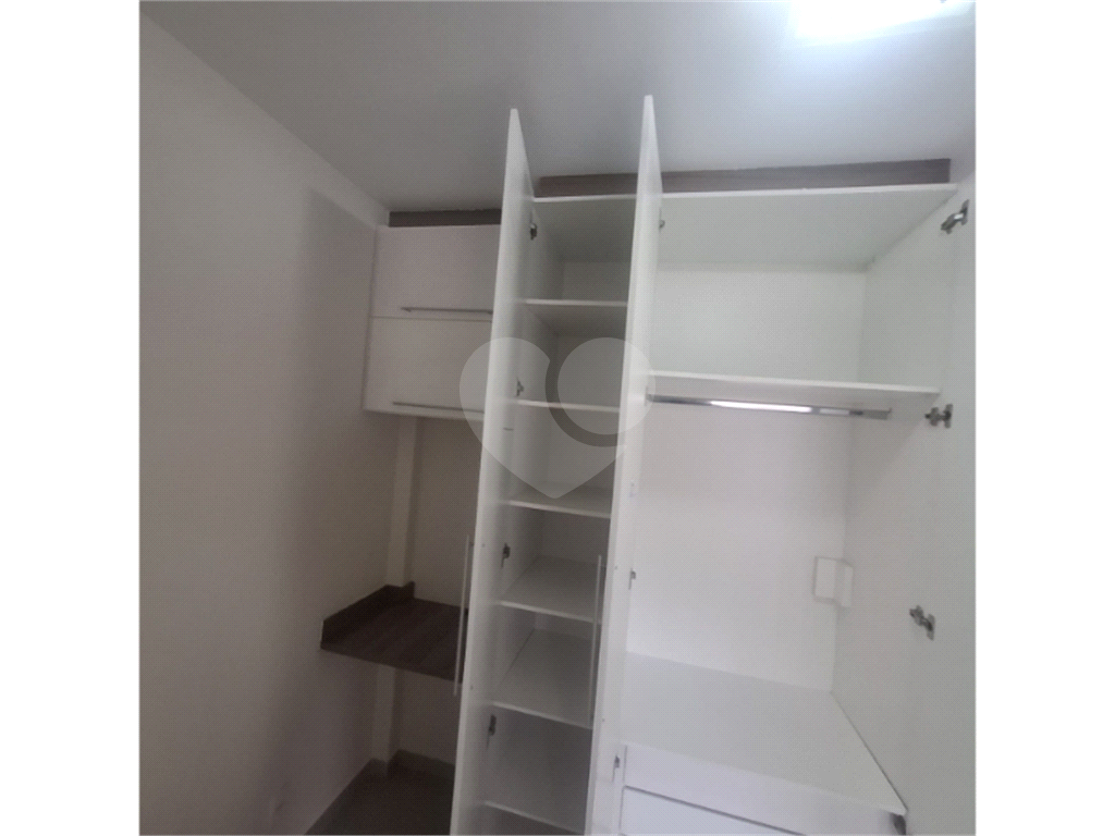 Excelente  Apartamento à 300 metros  do Metrô Brooklin 