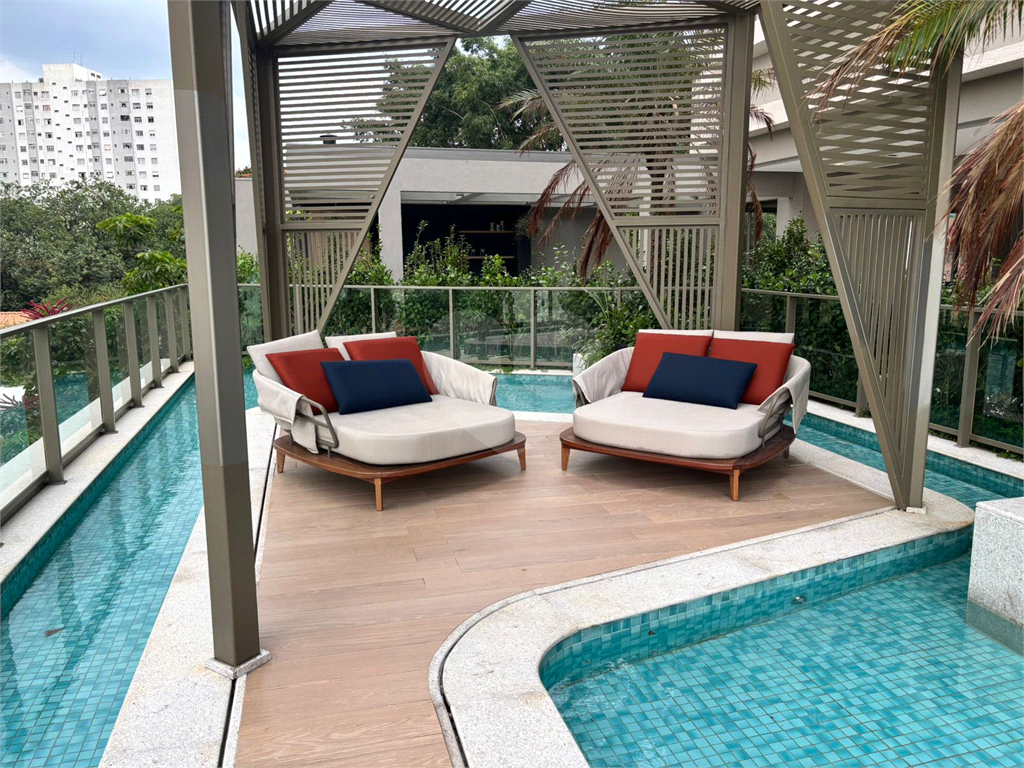Apartamento a venda 2 dormitórios com suite 64 m² em Vila Mariana