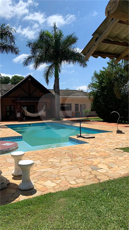 Chácara para alugar com 4 quartos, 500m² - Foto 1