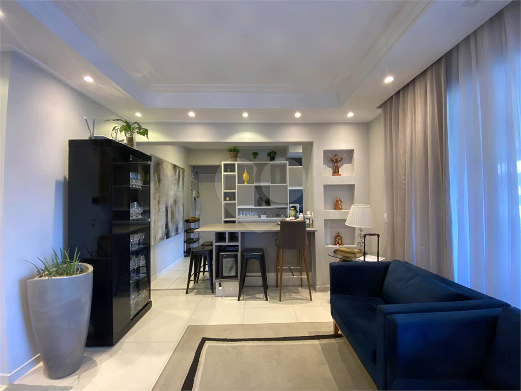 Apartamento á venda na Vila Ester