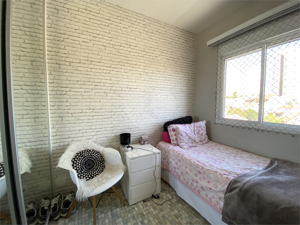 Apartamento á venda na Vila Ester