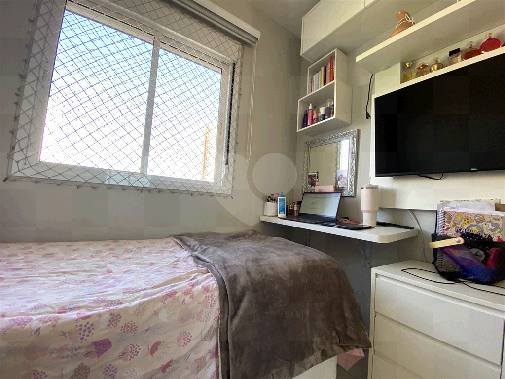Apartamento á venda na Vila Ester