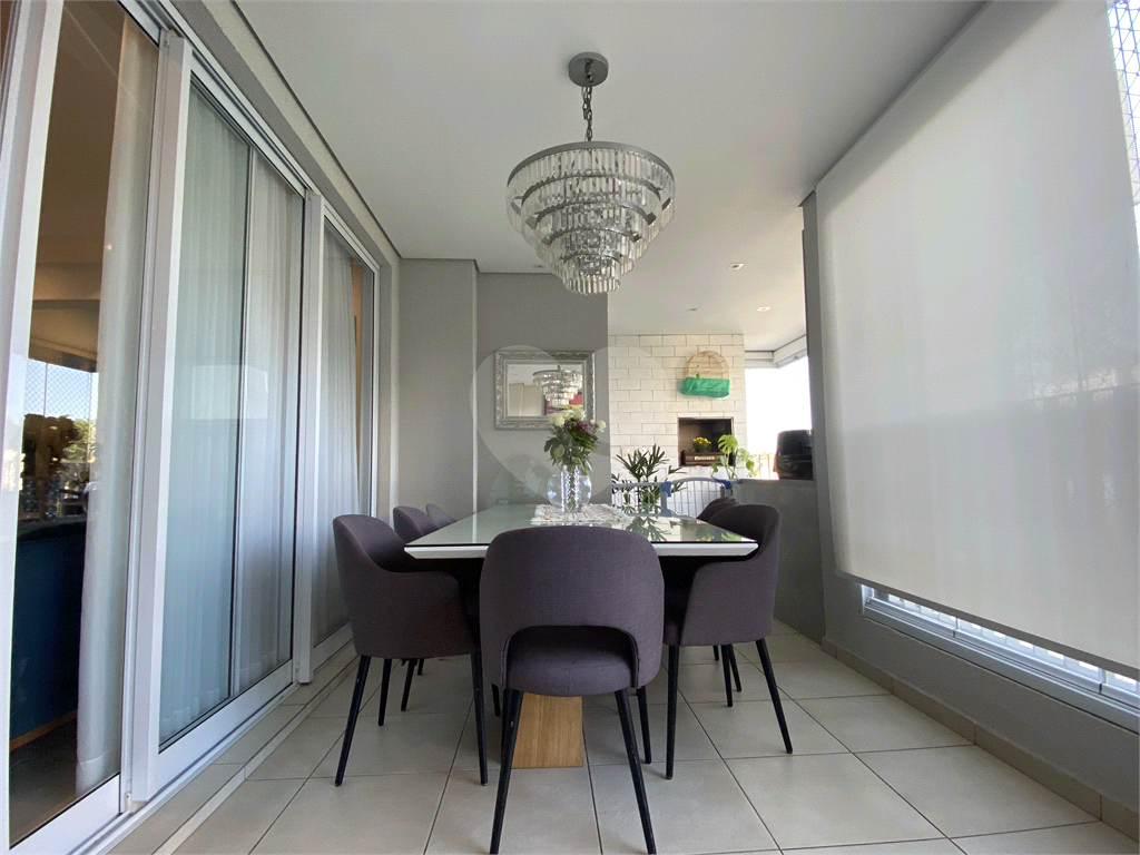Apartamento á venda na Vila Ester