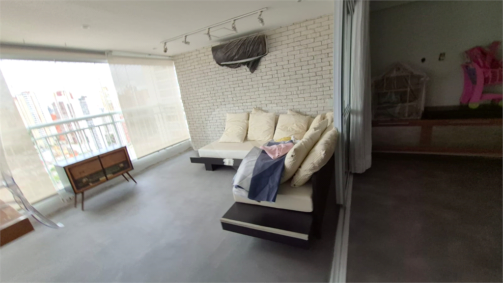 Excelente apartamento para locação em Santa Teresinha, um dos bairros mais valorizados da Zona Norte de São Paulo.