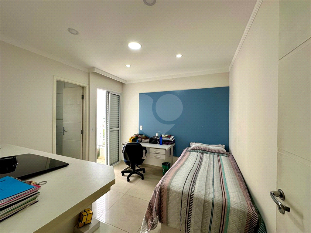 Tenha o privilégio de morar em uma cobertura dm² -3 dorm,137 mt, 02 suites, 2 vagas.