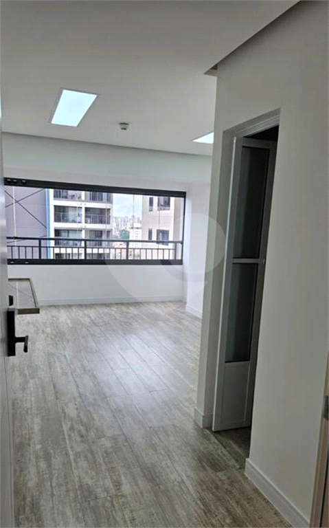 Apartamento com 26 metros metrô Tucuruvi