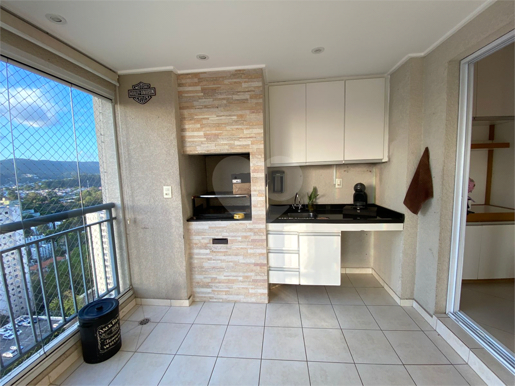 APARTAMENTO em TUCURUVI