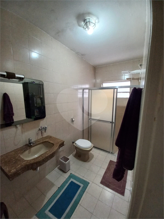 SOBRADO 03 DORMS NO BAIRRO BRANCO EM RUA TRANQUILA E AGRADAVEL - OTIMO PREÇO