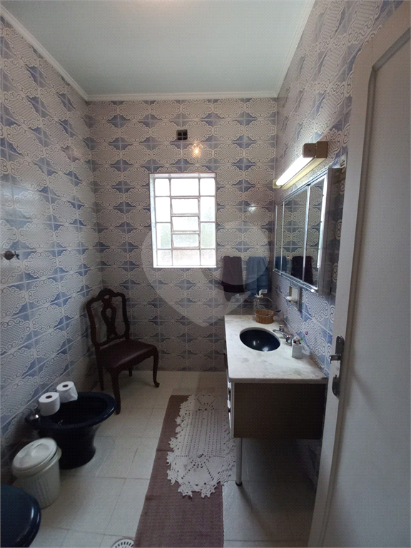 SOBRADO 03 DORMS NO BAIRRO BRANCO EM RUA TRANQUILA E AGRADAVEL - OTIMO PREÇO