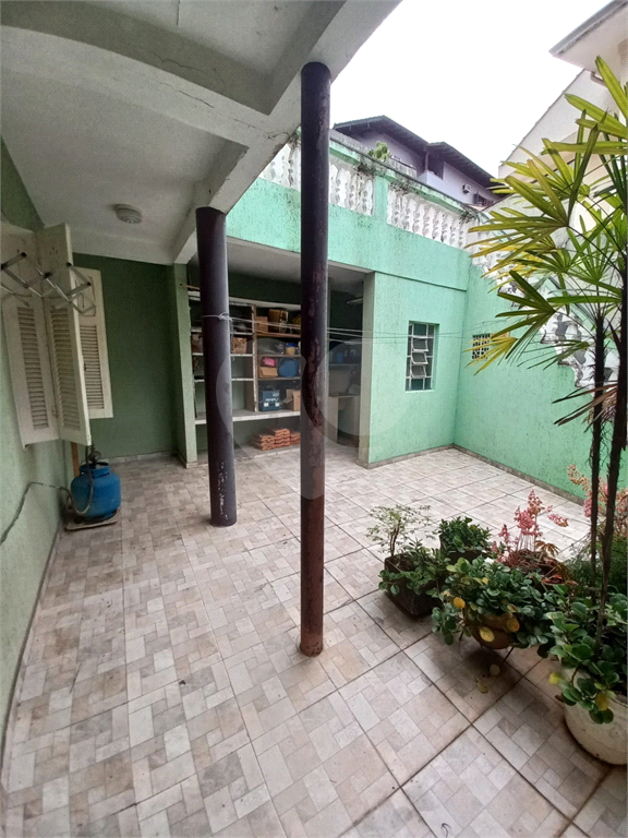 SOBRADO 03 DORMS NO BAIRRO BRANCO EM RUA TRANQUILA E AGRADAVEL - OTIMO PREÇO