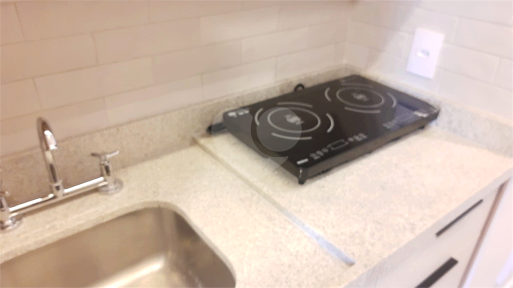 APARTAMENTO TIPO STUDIO MOBILIADO E EQUIPADO