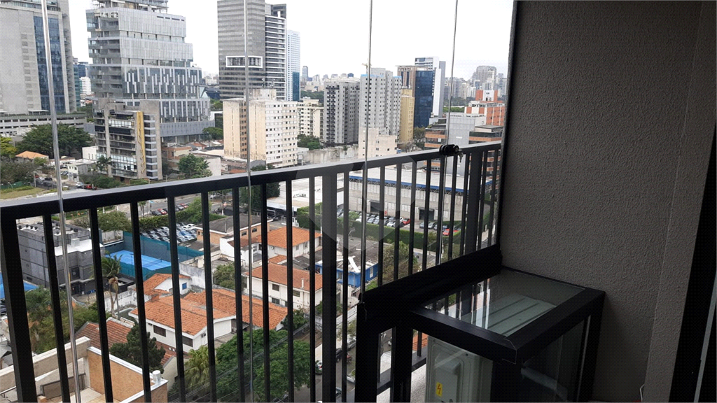 APARTAMENTO TIPO STUDIO PARA LOCAÇÃO-EQUIPADO E MOBILIADO>