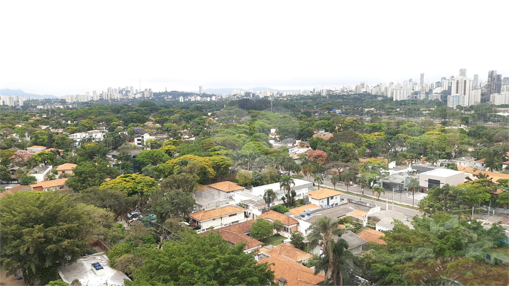 APARTAMENTO TIPO STUDIO PARA LOCAÇÃO-EQUIPADO E MOBILIADO>