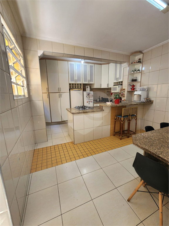 Sobrado no Jardim França - Zona Norte de São Paulo com 150 m², 3 dormitórios (1 suíte), 2 vagas. Localização privilegiada.