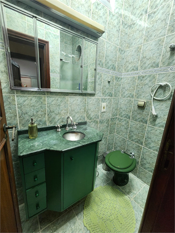 Sobrado no Jardim França - Zona Norte de São Paulo com 150 m², 3 dormitórios (1 suíte), 2 vagas. Localização privilegiada.