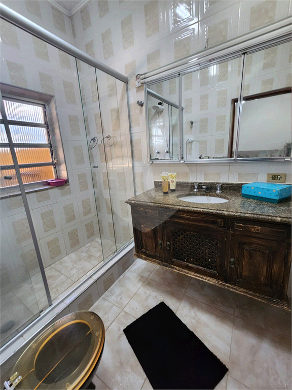 Sobrado no Jardim França - Zona Norte de São Paulo com 150 m², 3 dormitórios (1 suíte), 2 vagas. Localização privilegiada.