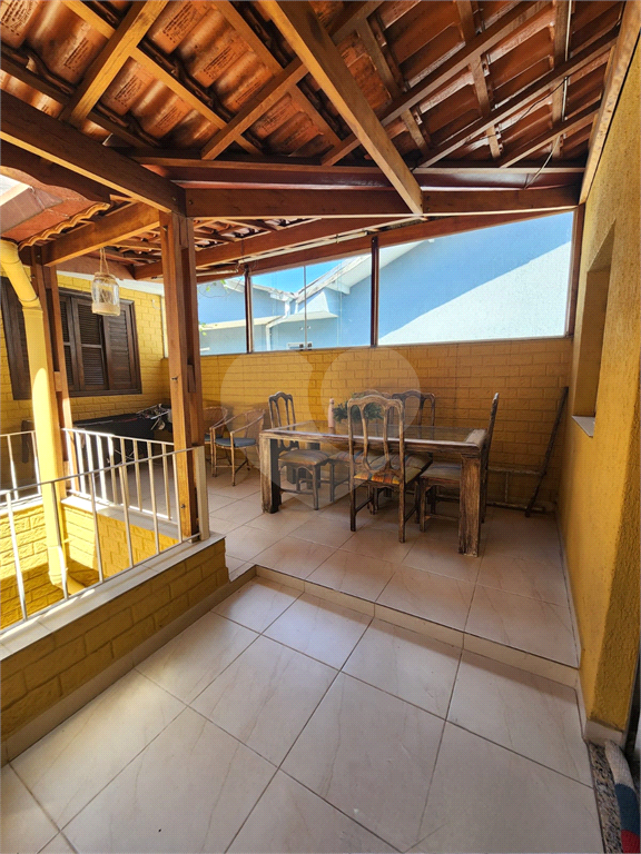 Sobrado no Jardim França - Zona Norte de São Paulo com 150 m², 3 dormitórios (1 suíte), 2 vagas. Localização privilegiada.