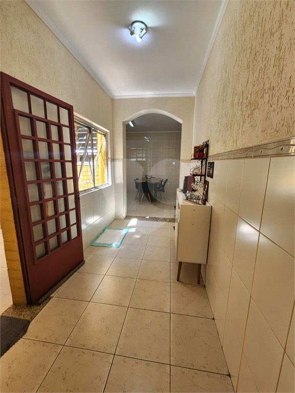 Sobrado no Jardim França - Zona Norte de São Paulo com 150 m², 3 dormitórios (1 suíte), 2 vagas. Localização privilegiada.