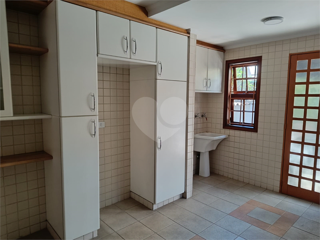 Casa para Alugar em Pinheiros com3 quartos e 2 vagas