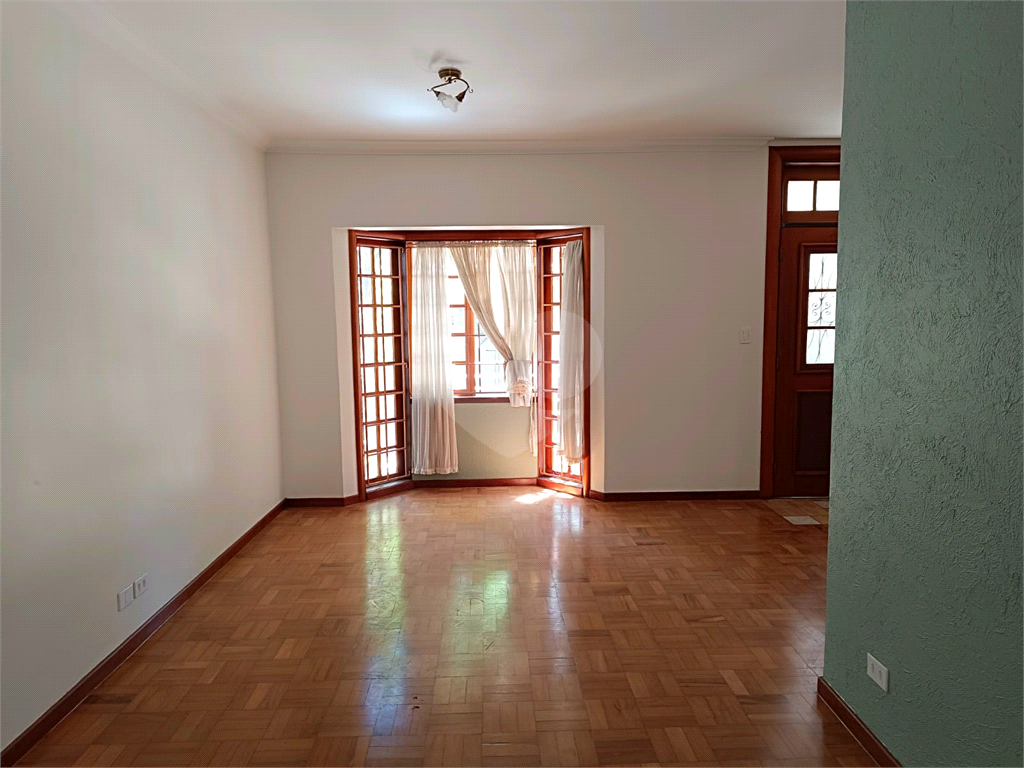 Casa para Alugar em Pinheiros com3 quartos e 2 vagas