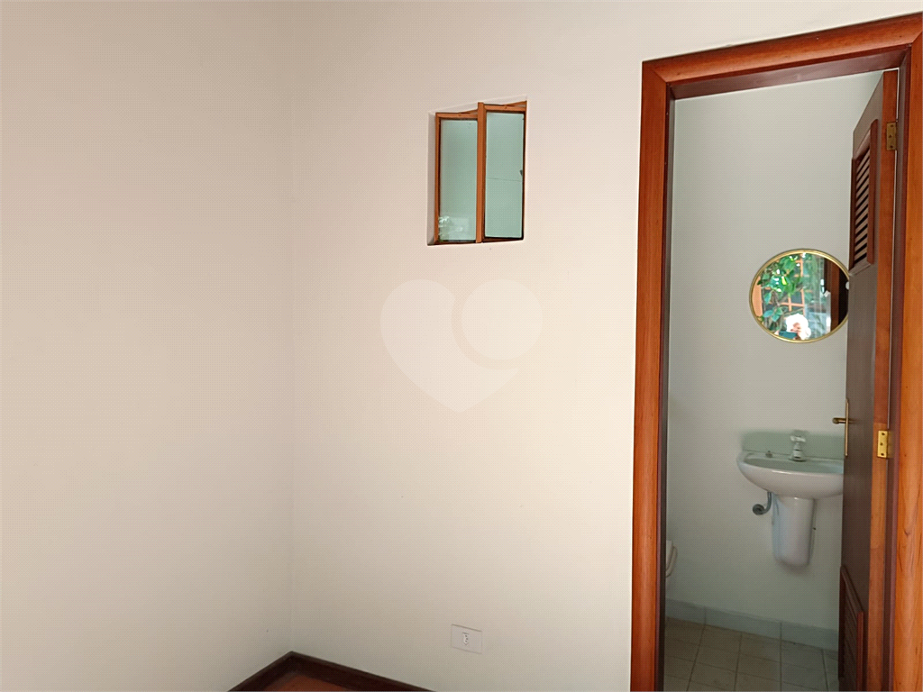 Casa para Alugar em Pinheiros com3 quartos e 2 vagas