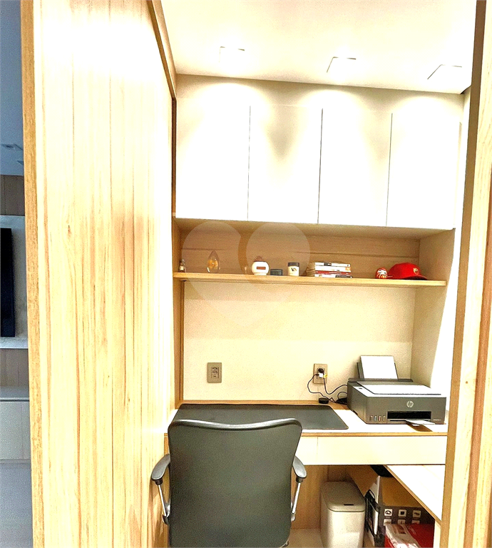 Apartamento em Perdizes com 2 suites e 2 vagas