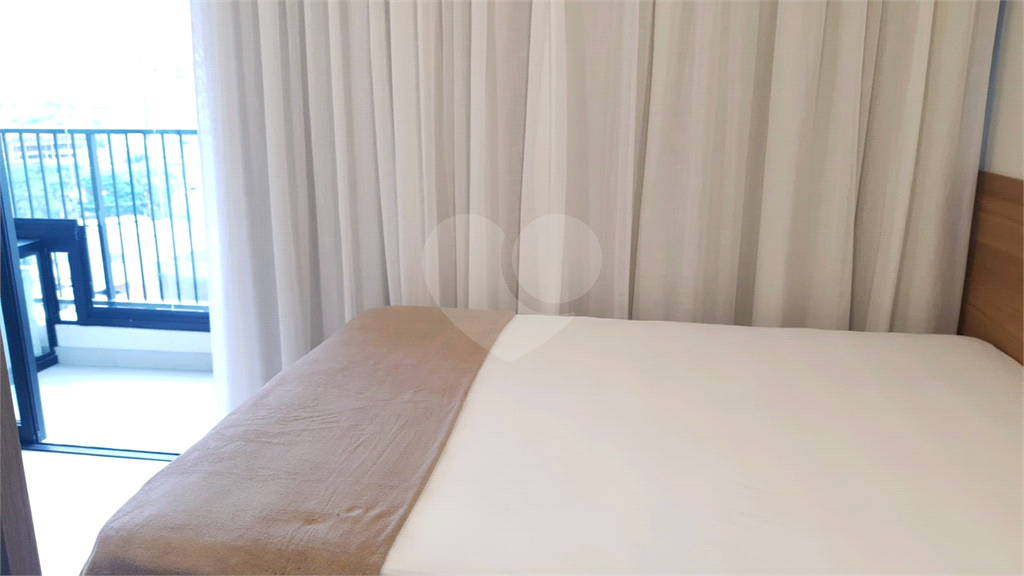 Apartamento Studio - Mobiliado e Equipado.