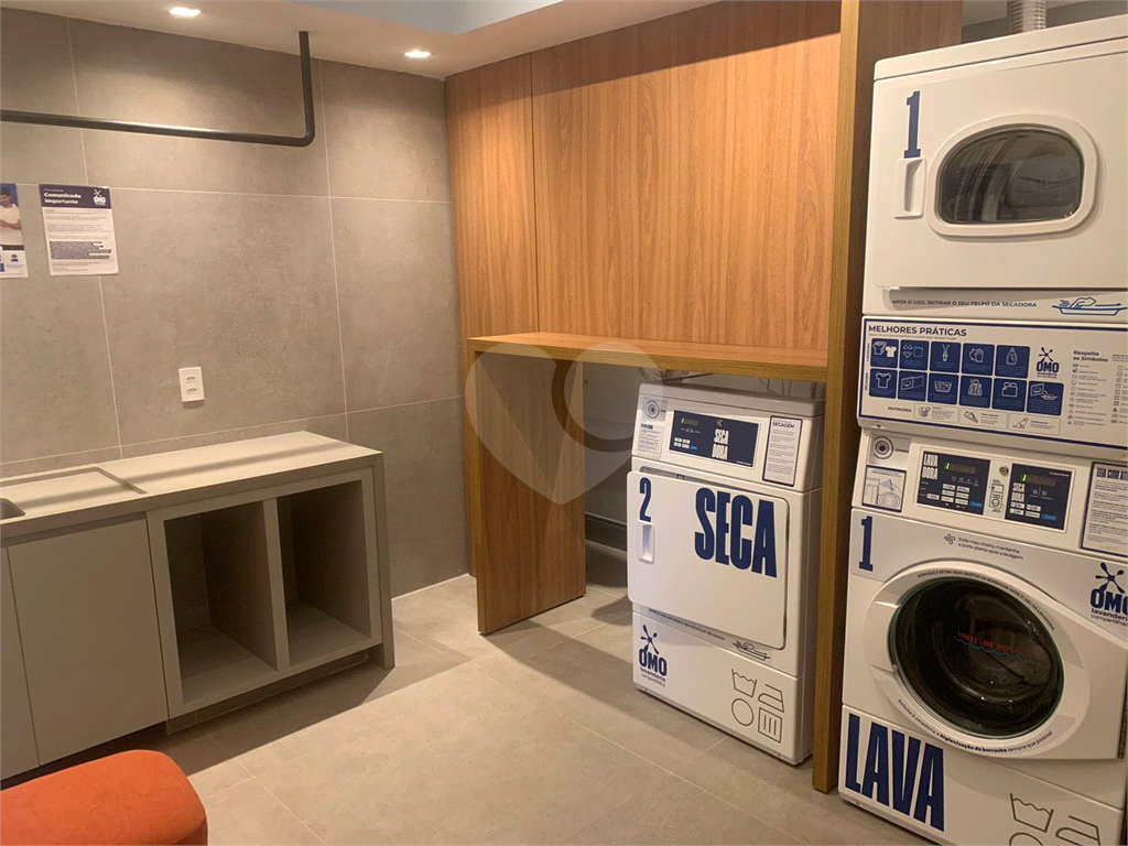 Apartamento Studio - Mobiliado e Equipado.