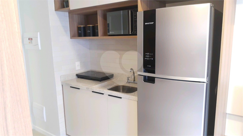 Apartamento Studio - Mobiliado e Equipado.