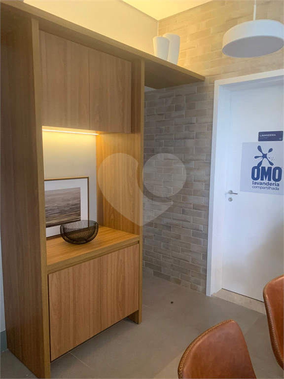 STUDIO MOBILIADO E EQUIPADO PARA LOCAÇÃO