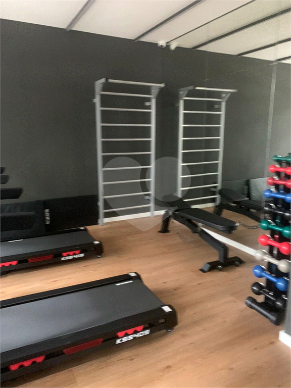 STUDIO MOBILIADO E EQUIPADO PARA LOCAÇÃO