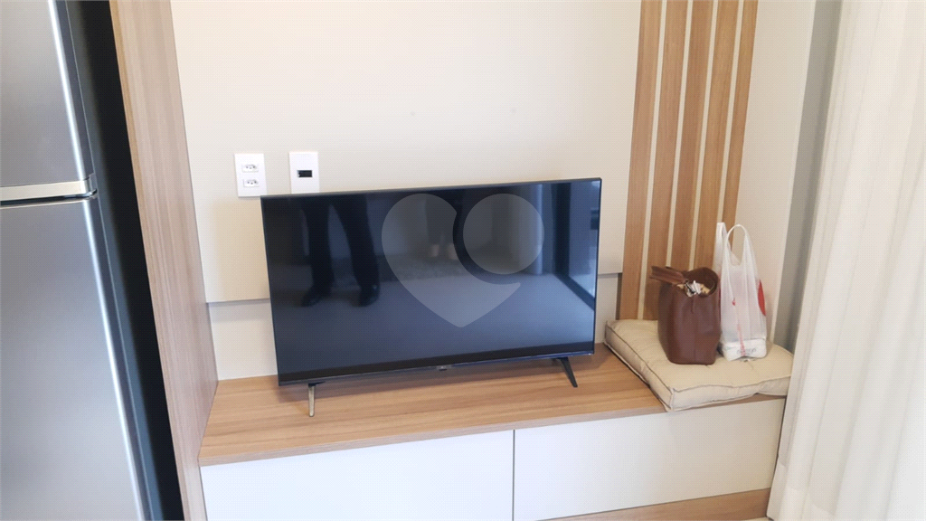 STUDIO MOBILIADO E EQUIPADO PARA LOCAÇÃO