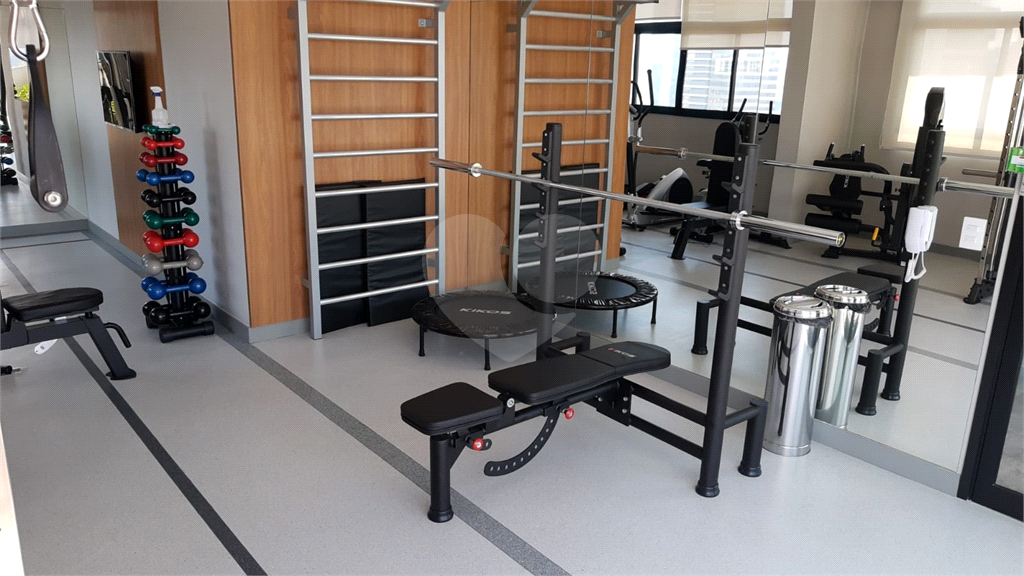 APARTAMENTO 1 QUARTO SUÍTE GARAGEM MOBILIADO E EQUIPADO.