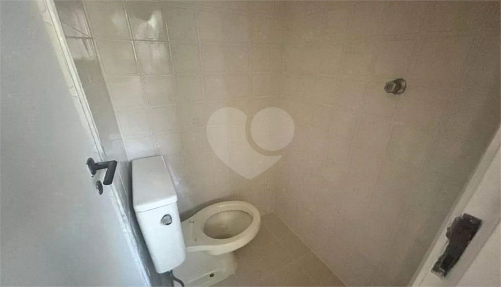 JARDIM AMÉRICA - APARTAMENTO REFORMADO DE 2 DORMITÓRIOS COM SUÍTE !