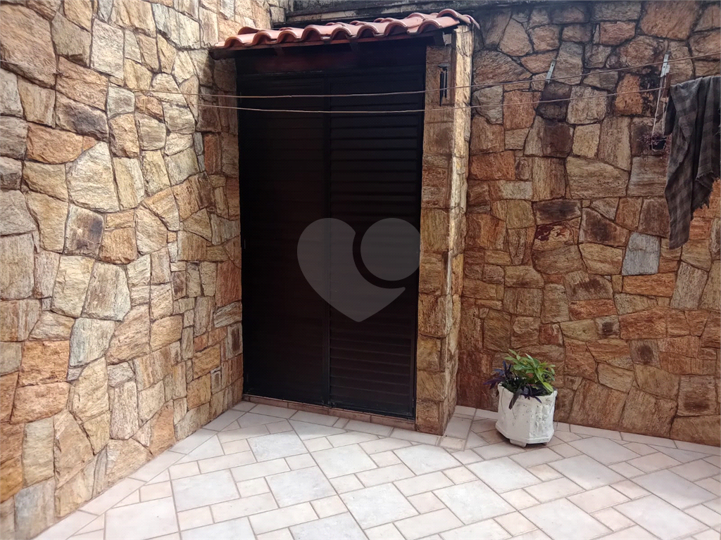 SOBRADO em SANTA TEREZINHA