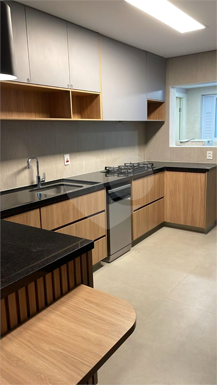 APARTAMENTO em ITAIM BIBI