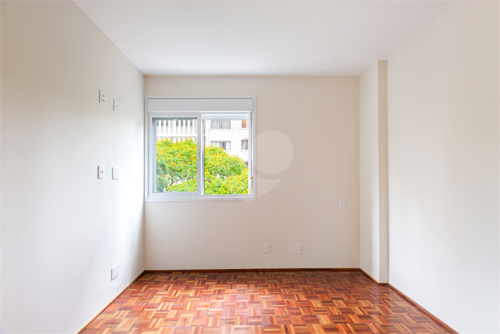 APARTAMENTO em ITAIM BIBI