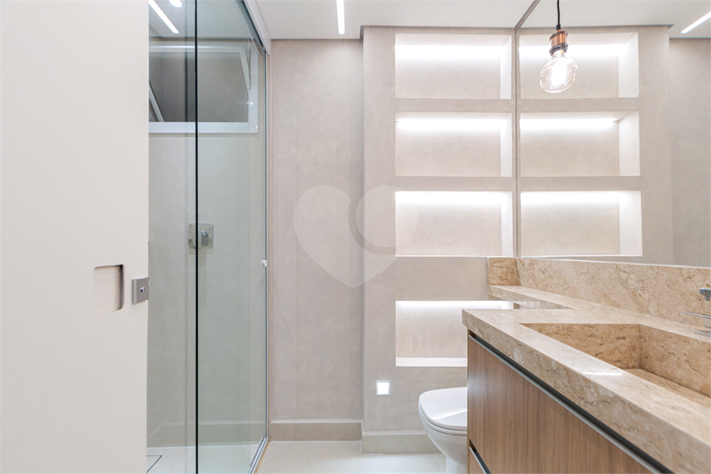 APARTAMENTO em ITAIM BIBI