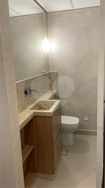 APARTAMENTO em ITAIM BIBI
