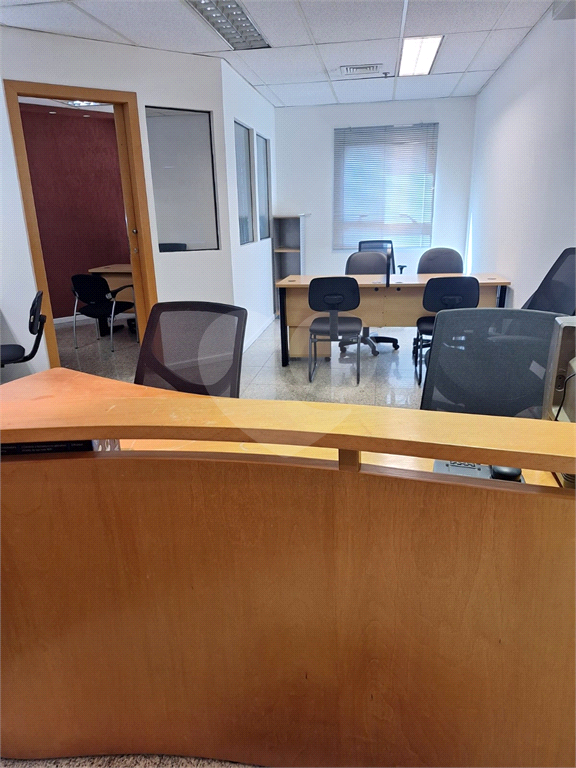 APARTAMENTO em ITAIM BIBI