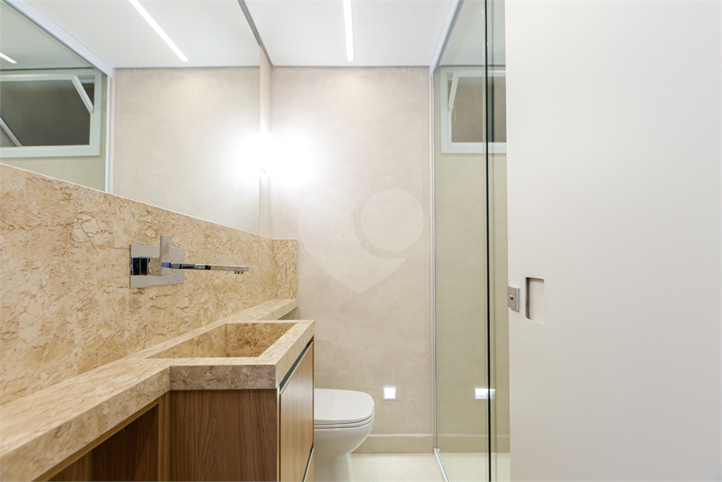 APARTAMENTO em ITAIM BIBI