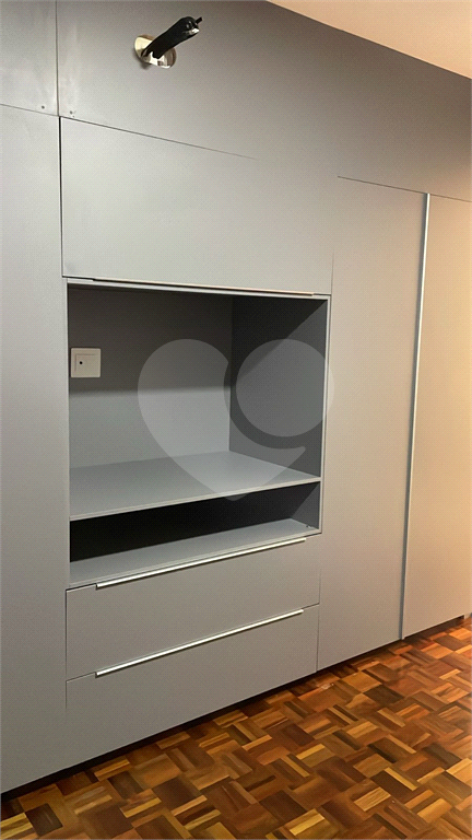 APARTAMENTO em ITAIM BIBI