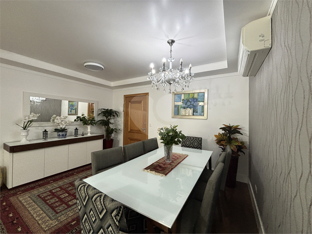 Apartamento com porteira fechada, com 3 dormitórios próximo metrô Santana