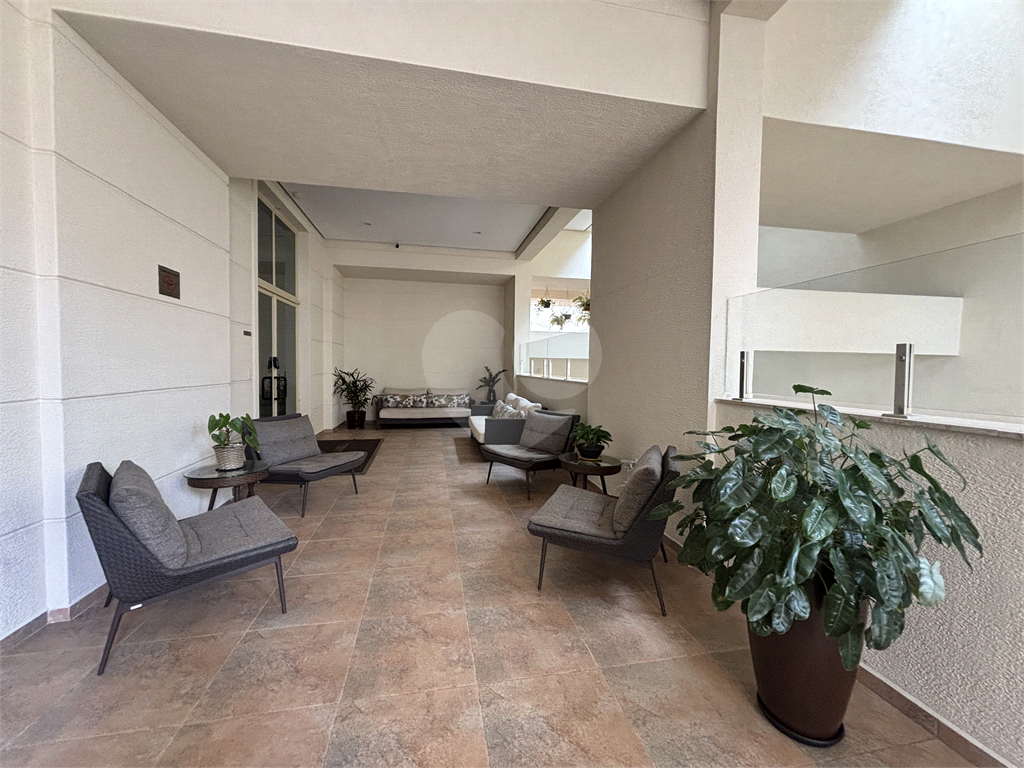 Apartamento com porteira fechada, com 3 dormitórios próximo metrô Santana