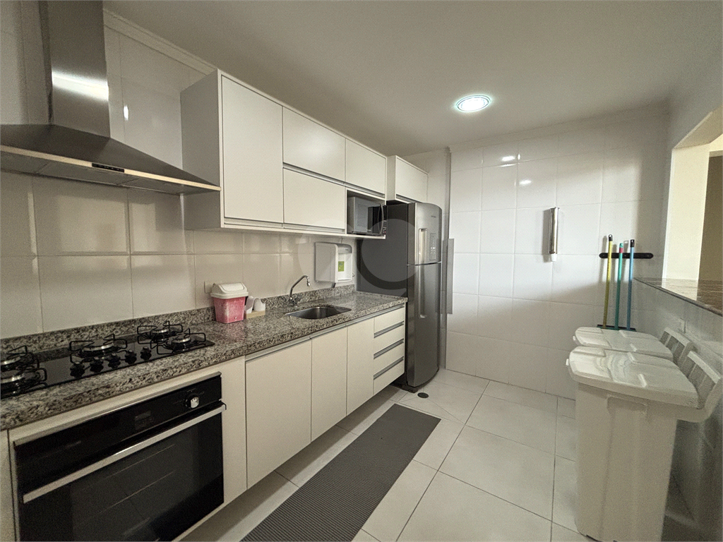 Apartamento com porteira fechada, com 3 dormitórios próximo metrô Santana