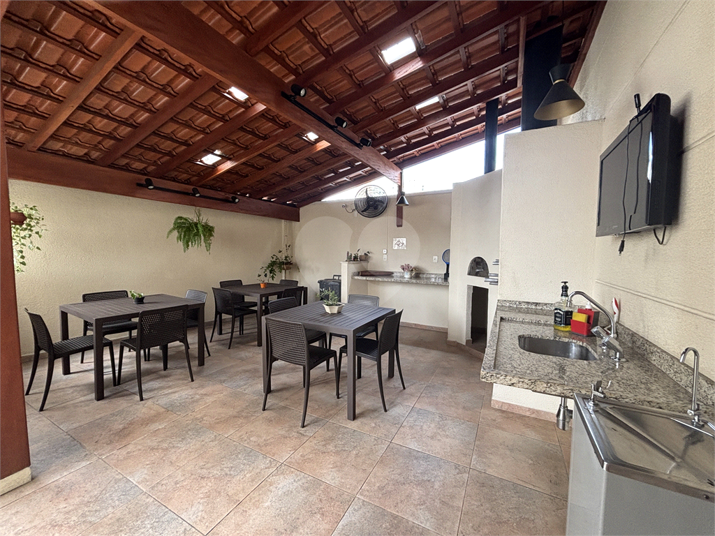 Apartamento com porteira fechada, com 3 dormitórios próximo metrô Santana