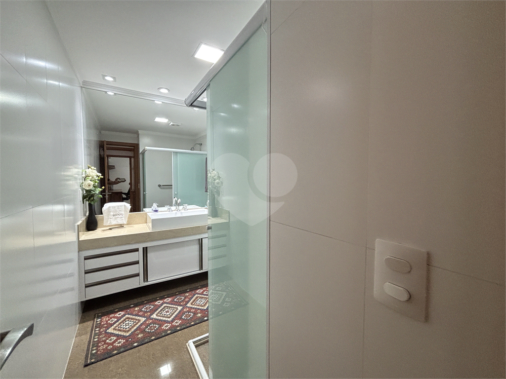 Apartamento com porteira fechada, com 3 dormitórios próximo metrô Santana