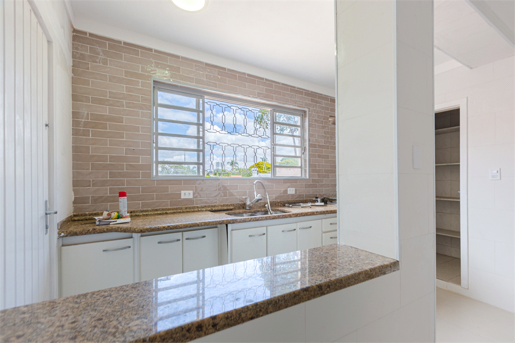 Casa Sobrado - Pacaembu - 4 Dormitórios - 235 m² Área útil 